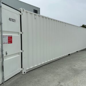 4 x 40′ high cube shipping containers